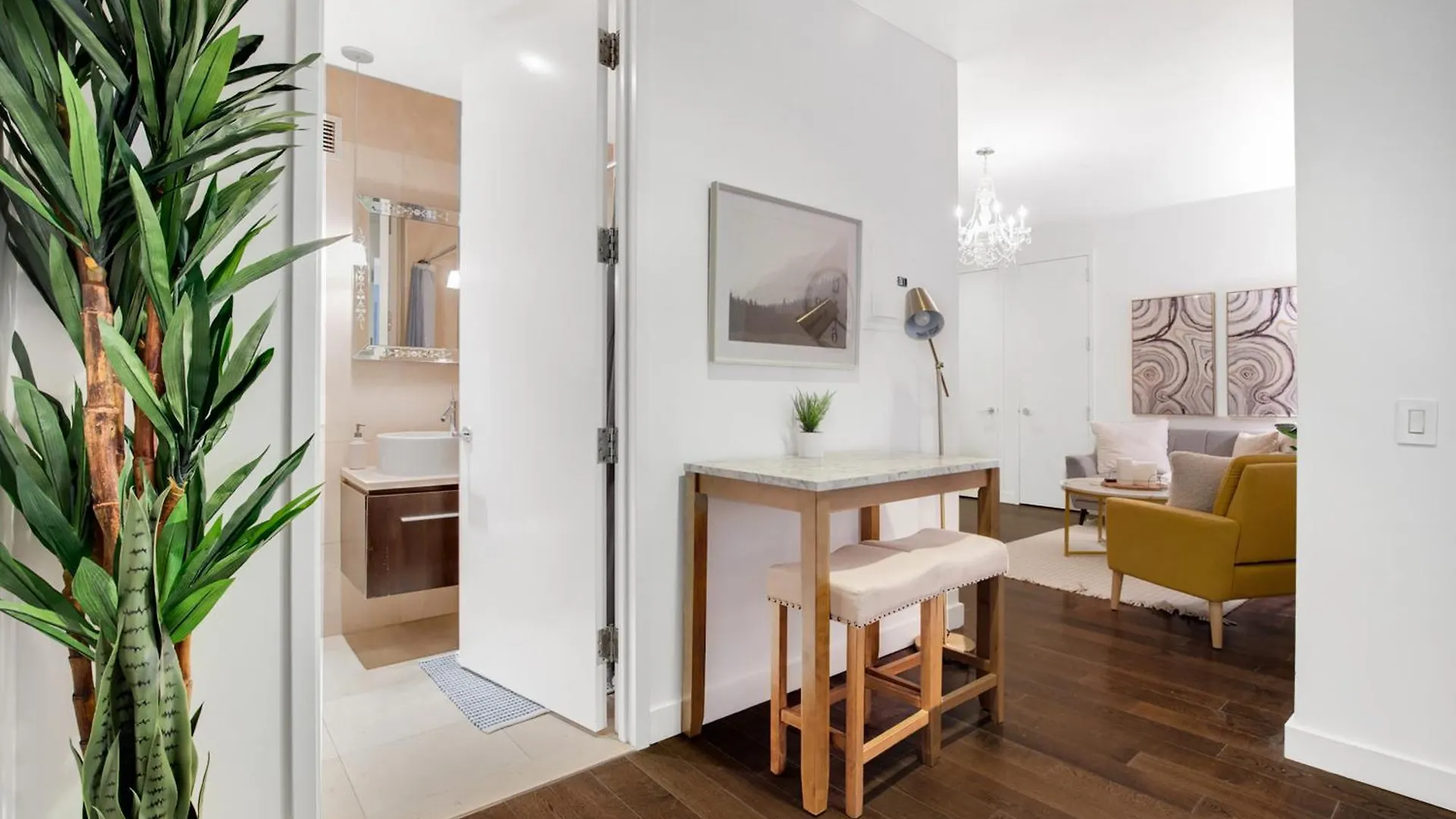 شقة Gorgeous & Stylish 4Bdr & 2Bth In Downtown Manhattan نيو يورك